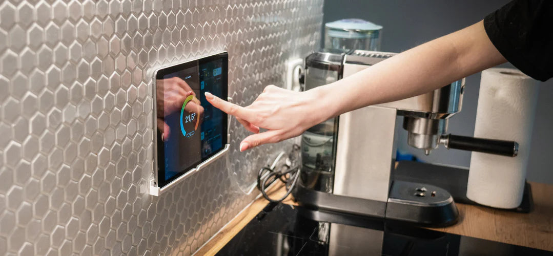 Transforming Comforts: Embracing 5 Must-Have Smart Home Technology Ideas