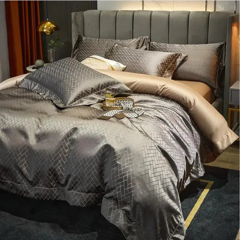 Luxury Black Gold Jacquard Egyptian Cotton Bedding Set - 4/6 Pcs