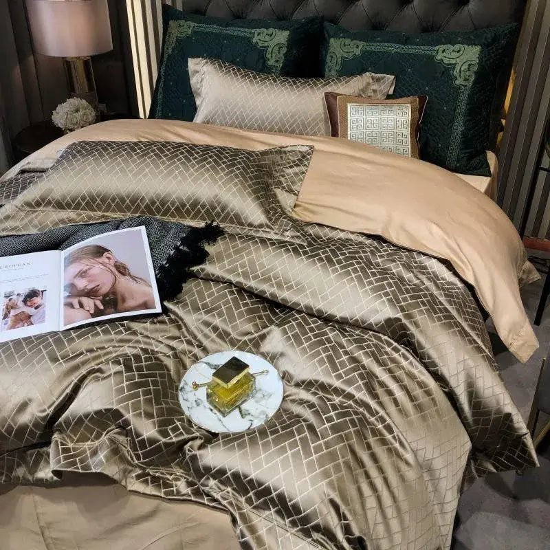 Luxury Black Gold Jacquard Egyptian Cotton Bedding Set - 4/6 Pcs