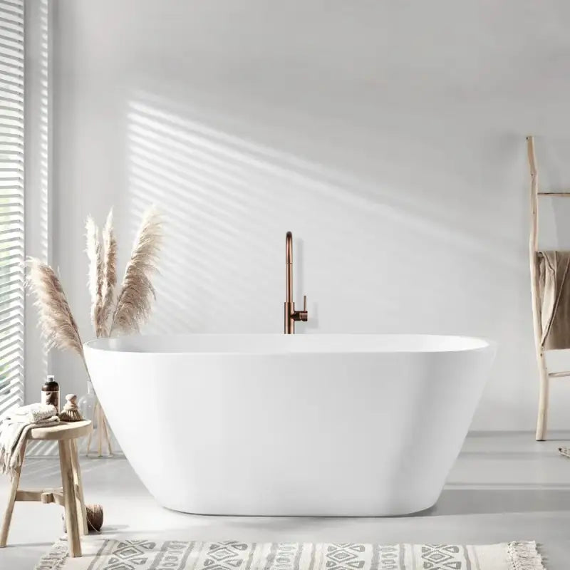 Bathroom Bathtub Floor Stand Faucet Rose Gold Mixer Single Handle Tap 360 Rotation Spout With Brass Hand Hot &Cold