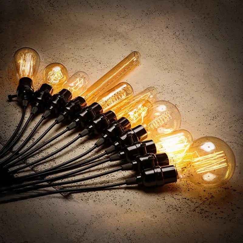 Edison Vintage Light Bulb – 40W E27 Incandescent Filament Bulb for Room Decor Christmas or Industrial Lighting